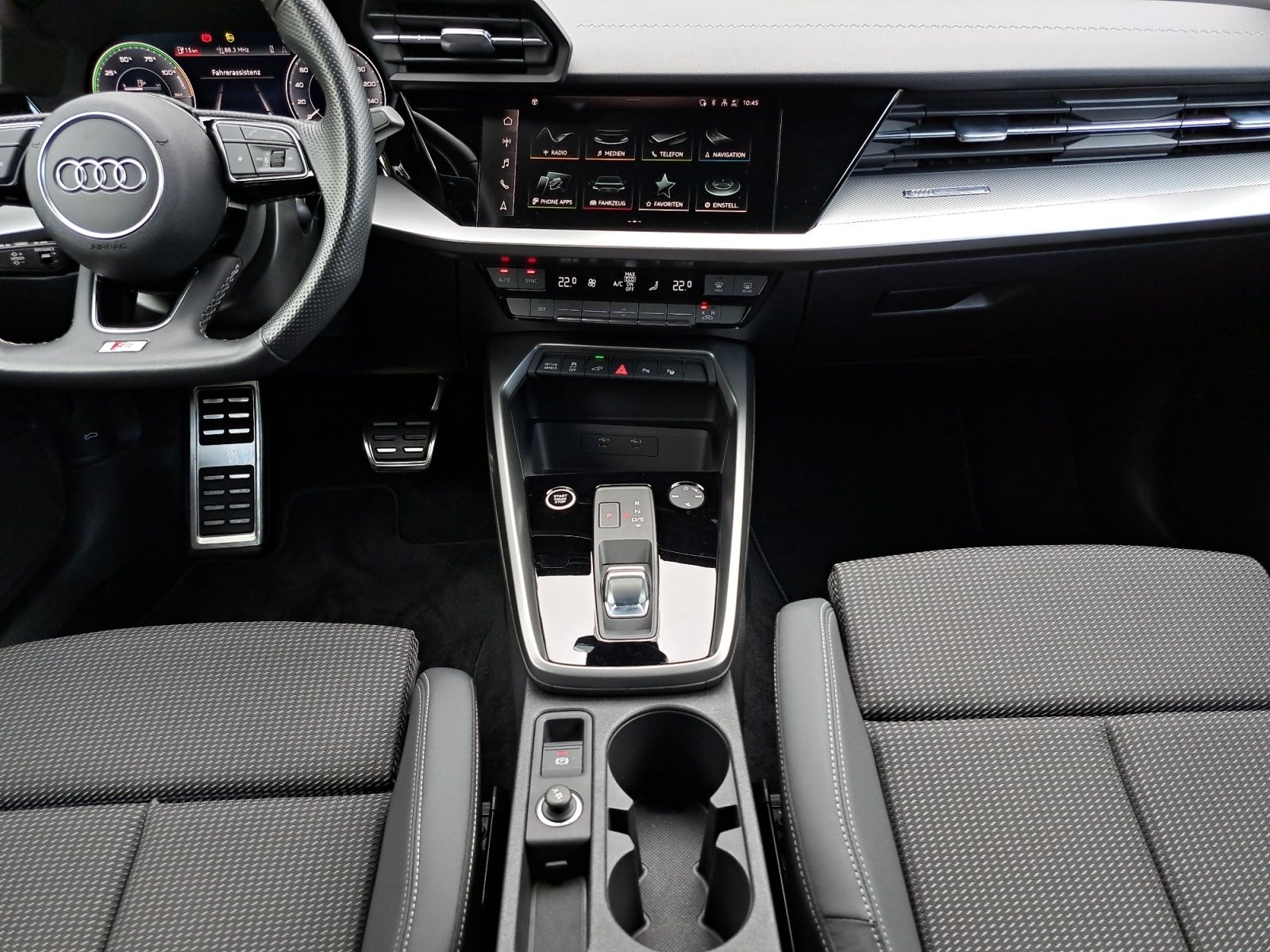 Audi A3 Sportback advanced 40 TFSIe S tronic - Samsaru's Car Outlet