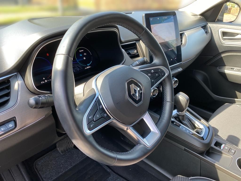 Renault ARKANA 1.6 E-TECH Hybrid 145 Techno - Samsaru's Car Outlet