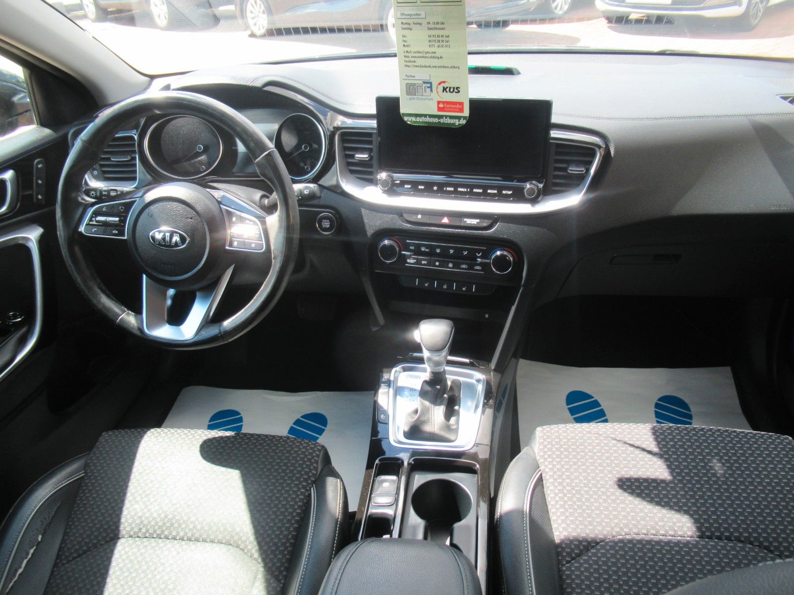 Kia cee'd SW 1.6 GDI DCT Spirit - Samsaru's Car Outlet