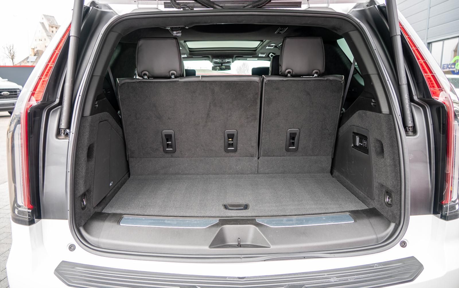 Cadillac Escalade 6,2l Sport Platinum,Nachtsicht,Luft,LPG