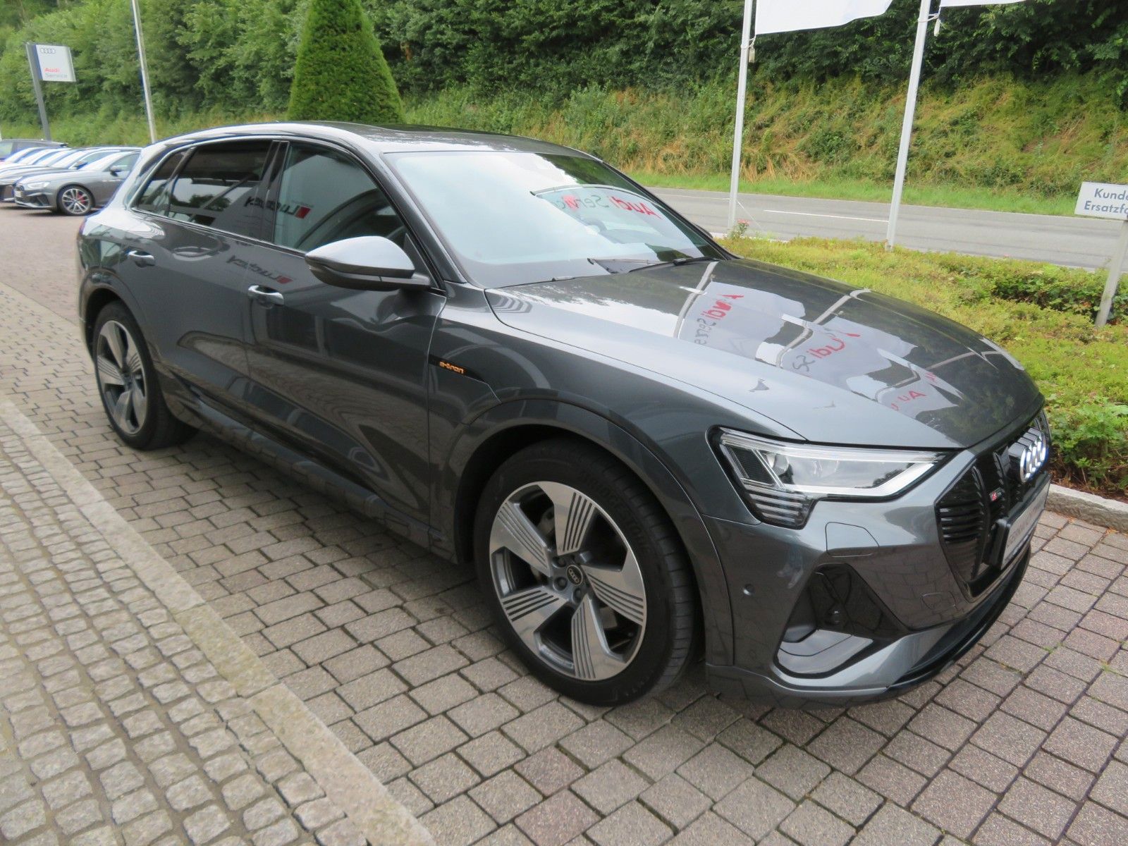 Audi e-tron 55 S-LINE AHK PANO ACC S-LINE UPE 103