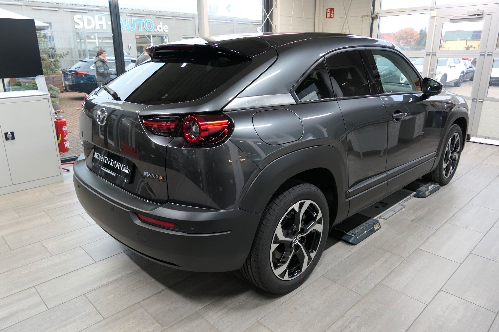 Mazda MX-30 170PS Range-EV Makoto Plus Vollausstattung