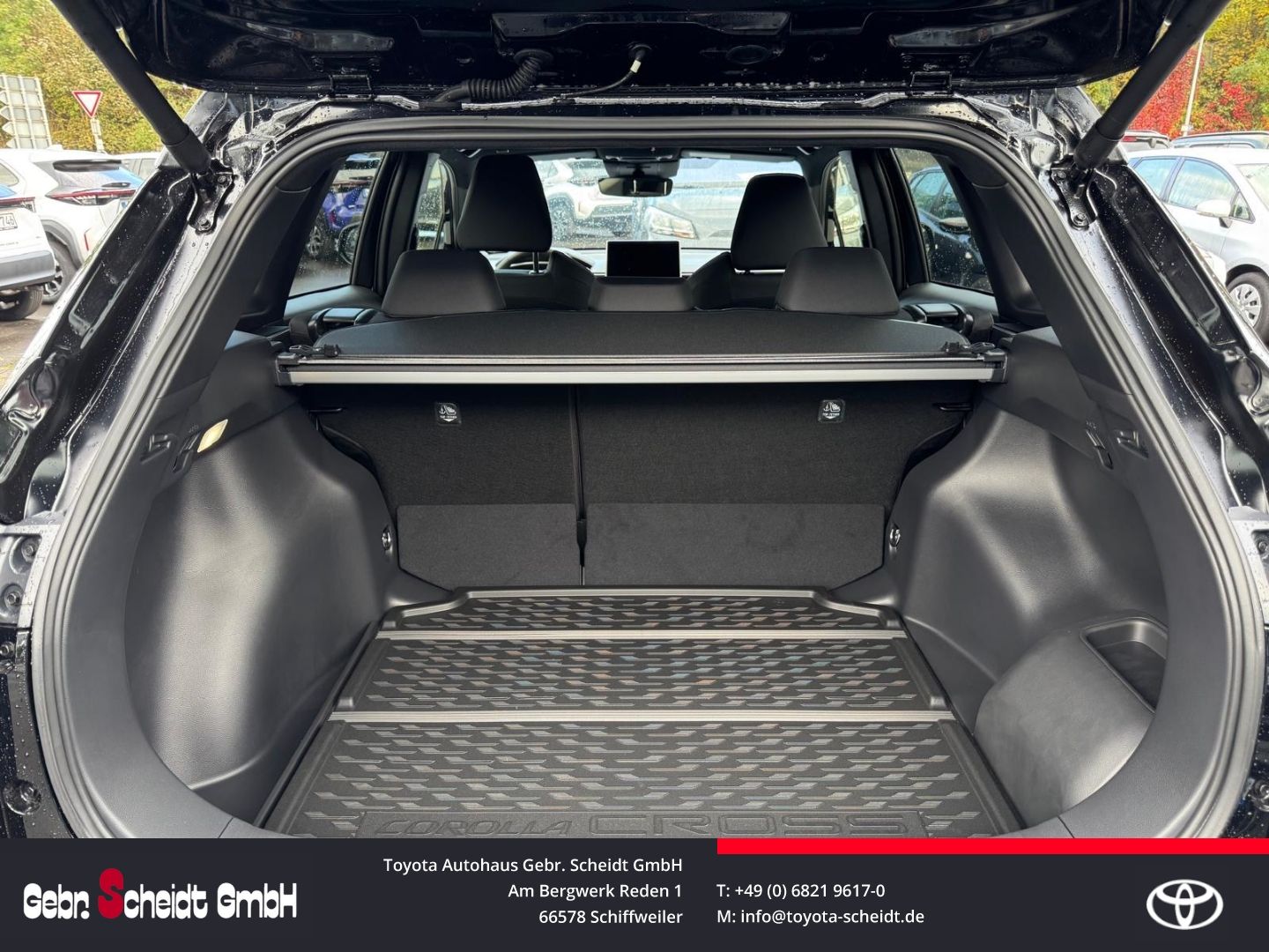 Toyota C-HR 1.8 Hybrid Team Deutschland Navi digitales