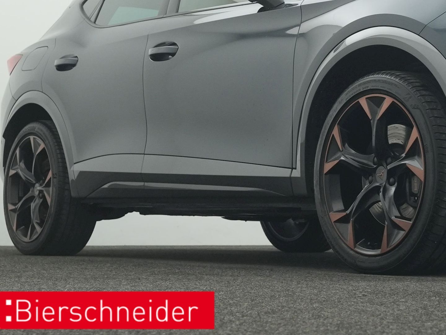 Cupra Formentor 2.0 TSI DSG 4Dr. VZ PANO AHK 360 eHECK