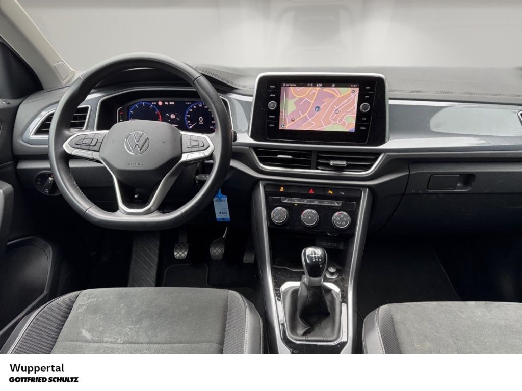 Volkswagen T-Roc 1.0 TSI Style - Samsaru's Car Outlet