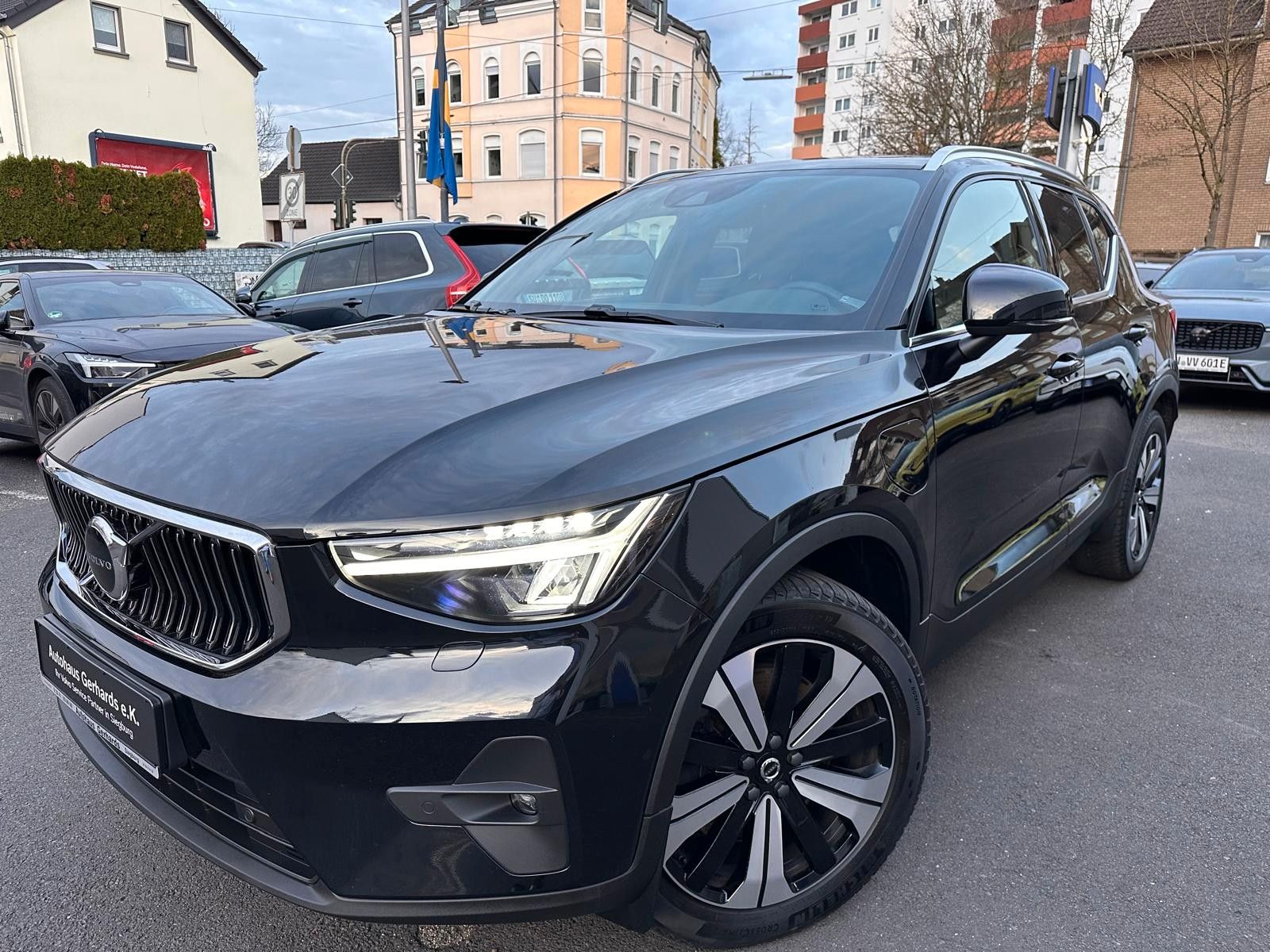 Volvo XC40 T4 Plug in MJ23, AHK,BLIS,ACC,Kamera,19''