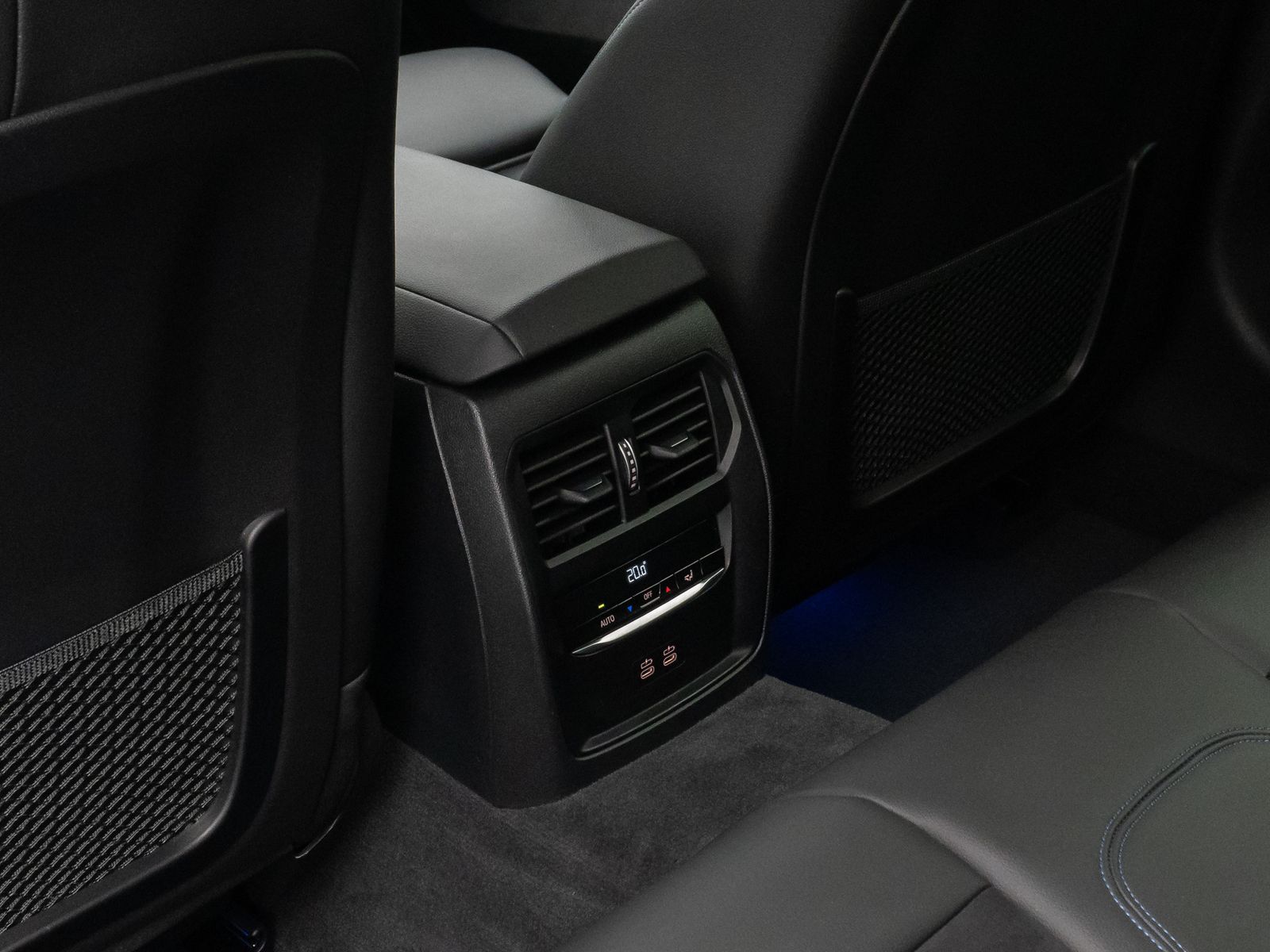 BMW 330i M Sport - Samsaru's Car Outlet
