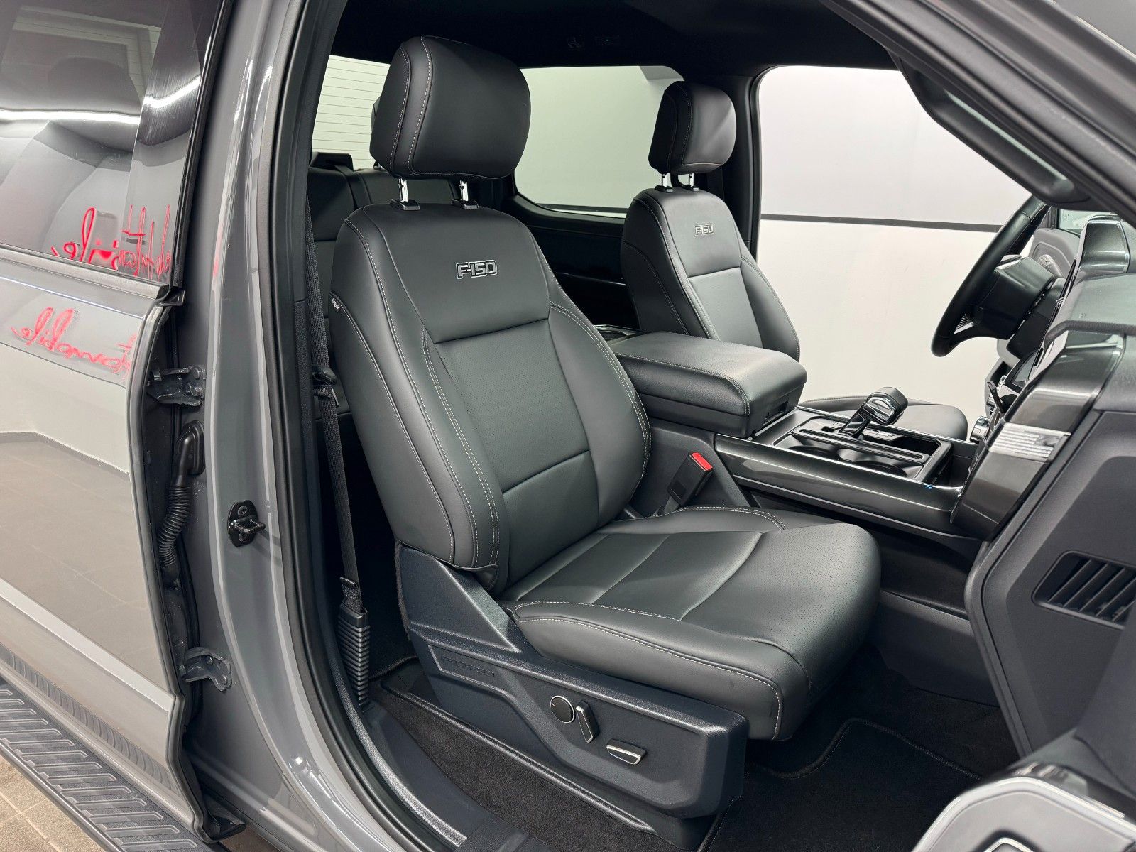 Ford F 150 5.0 XLT Supercrew - Samsaru's Car Outlet