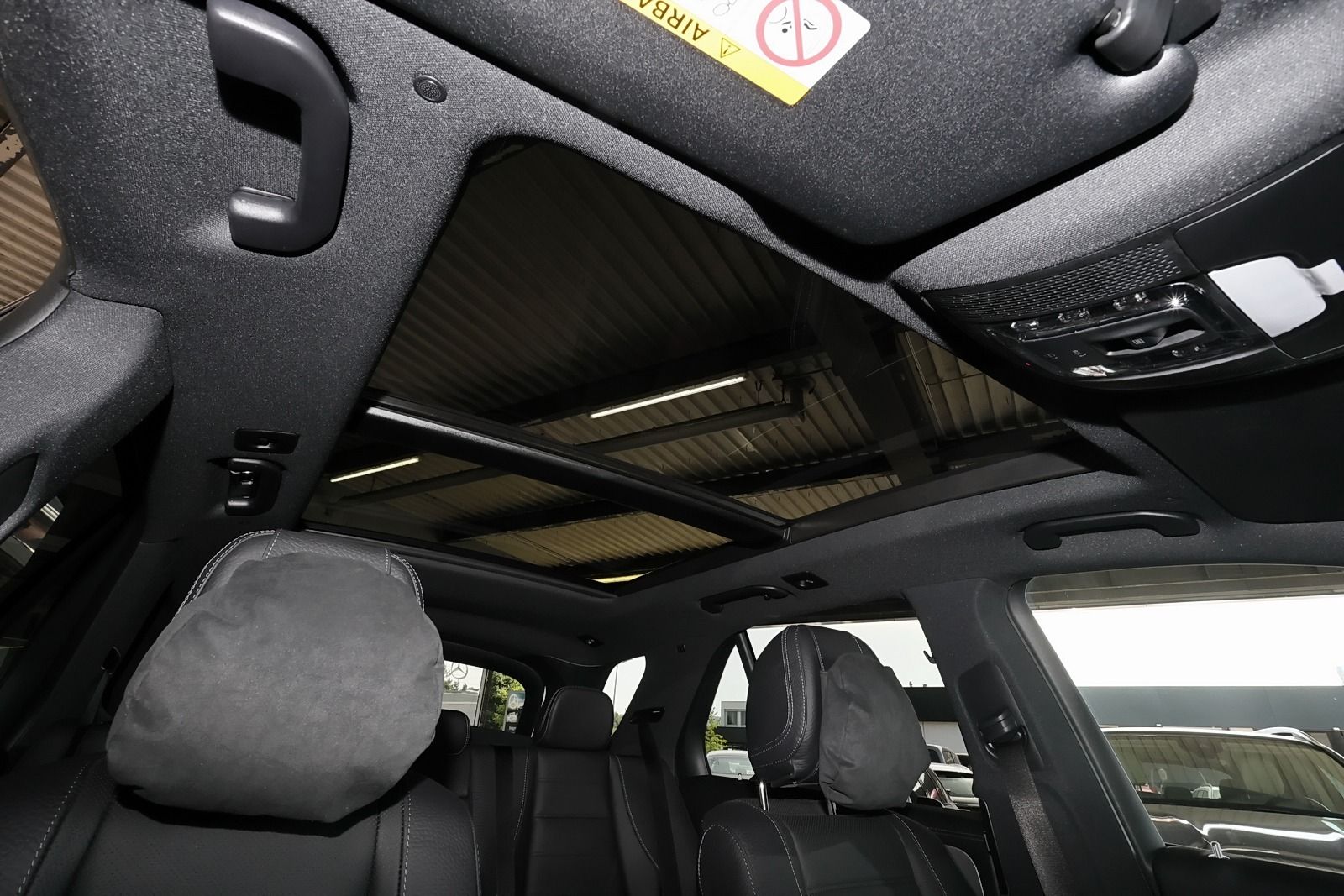 Mercedes-Benz GLE 450 d 4M AMG Distronic+M-LED+AHK+Pano+Standh