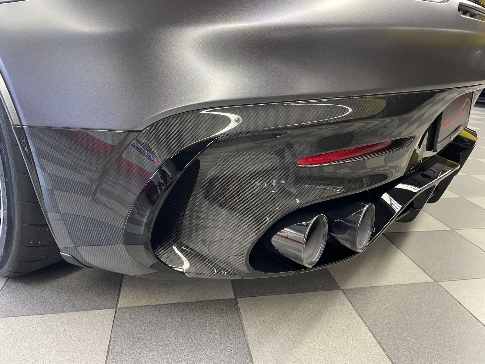 Mercedes-Benz AMG GT Black Series - Samsaru's Car Outlet