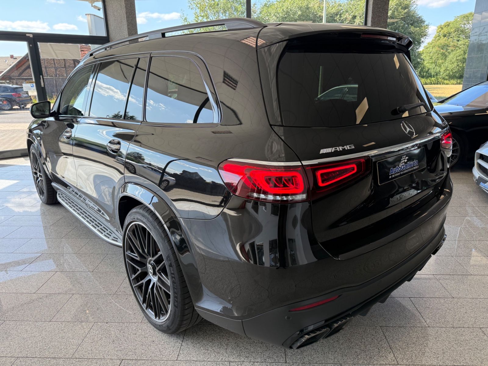 Mercedes-Benz GLS 63 AMG 4M+ - Samsaru's Car Outlet