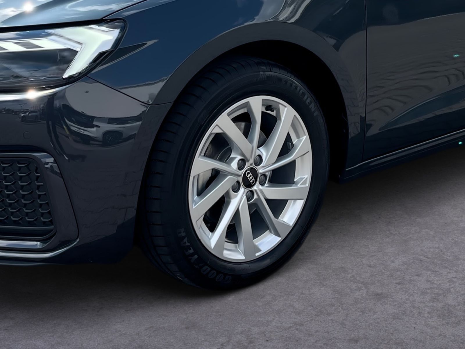 Audi A1 Sportback 30 TFSI ADVANCED - Samsaru's Car Outlet