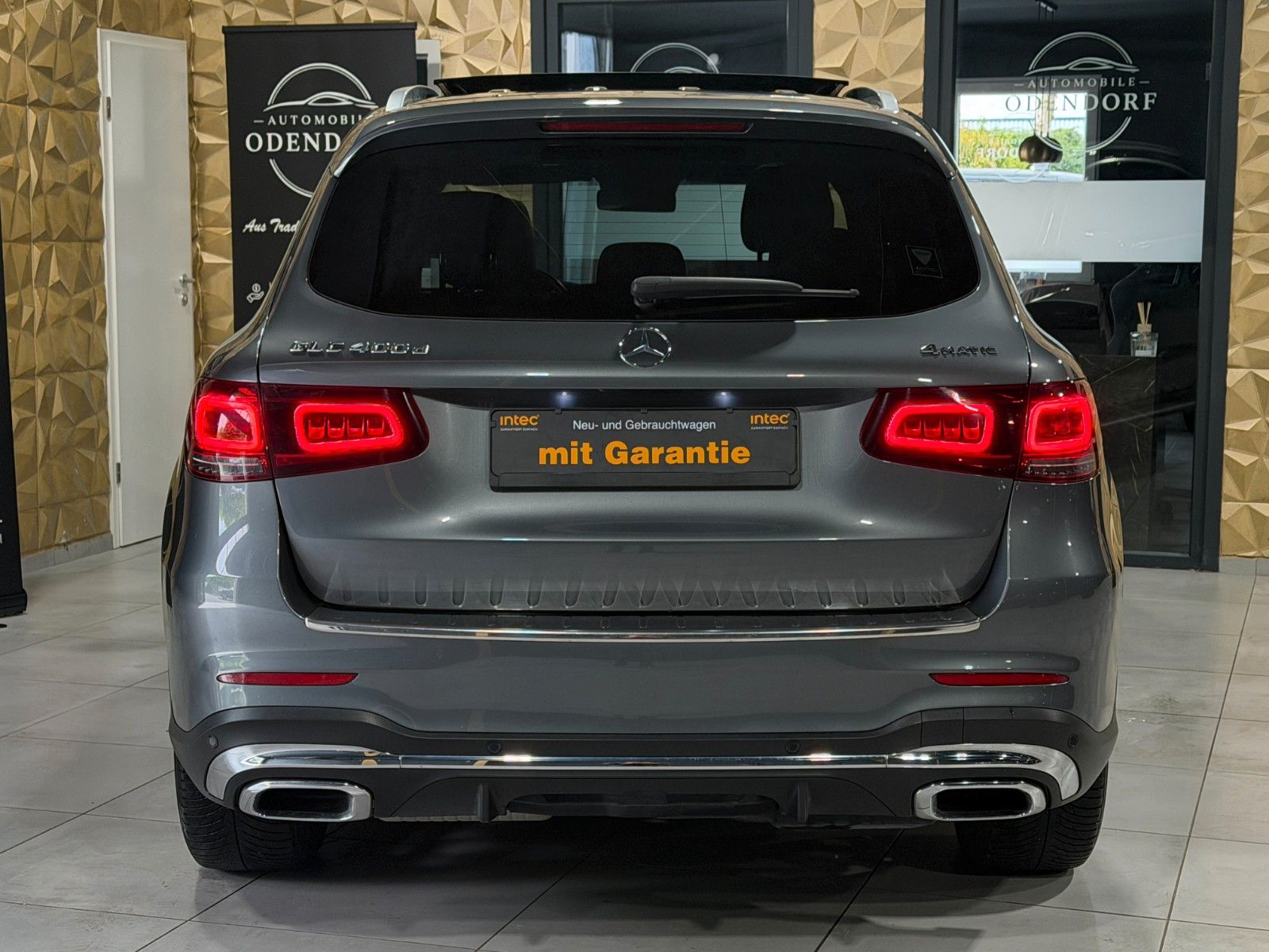 Mercedes-Benz GLC 400d 4Matic *AMG*Panorama*MBUX*Memory