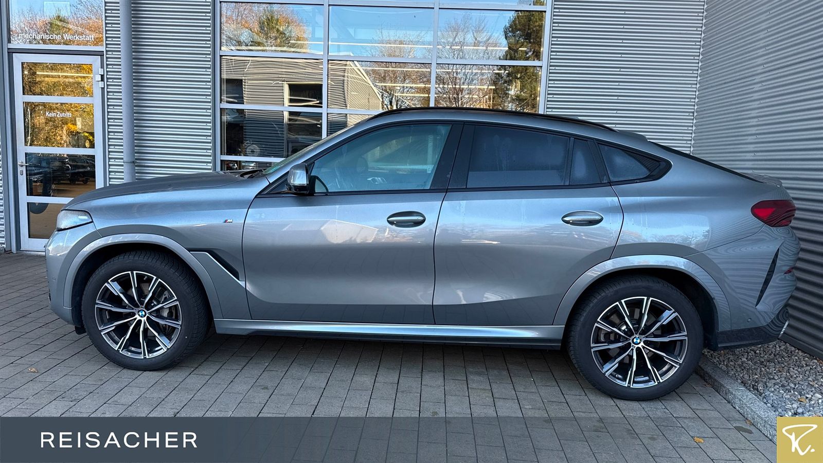 BMW X6 xDrive30d Pano AHK Msport ACC 360° Standhzg