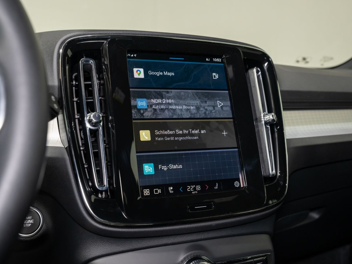 Volvo XC 40 B3 - Samsaru's Car Outlet