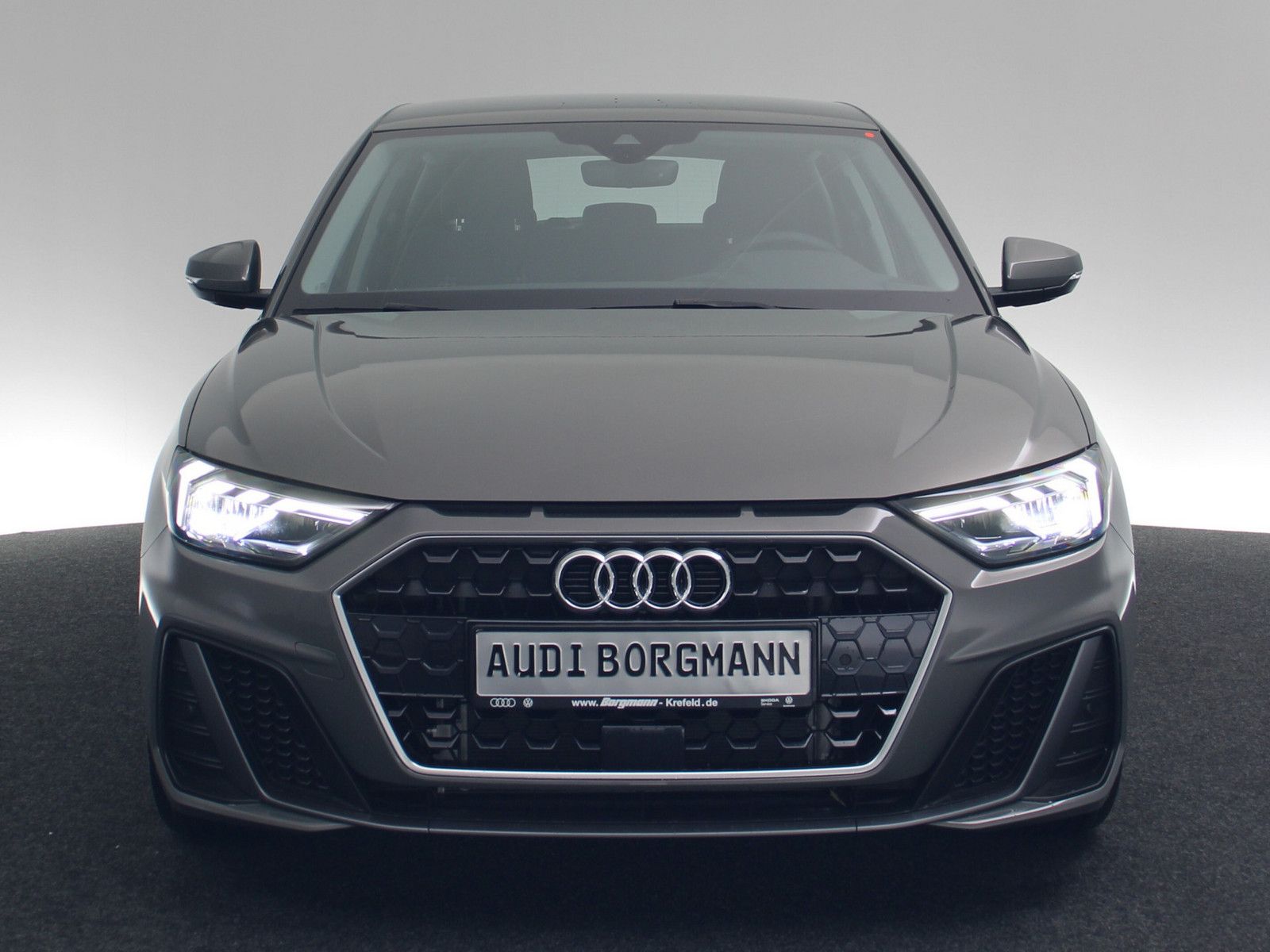 Audi A1 Sportback 30 TFSI S line - Samsaru's Car Outlet