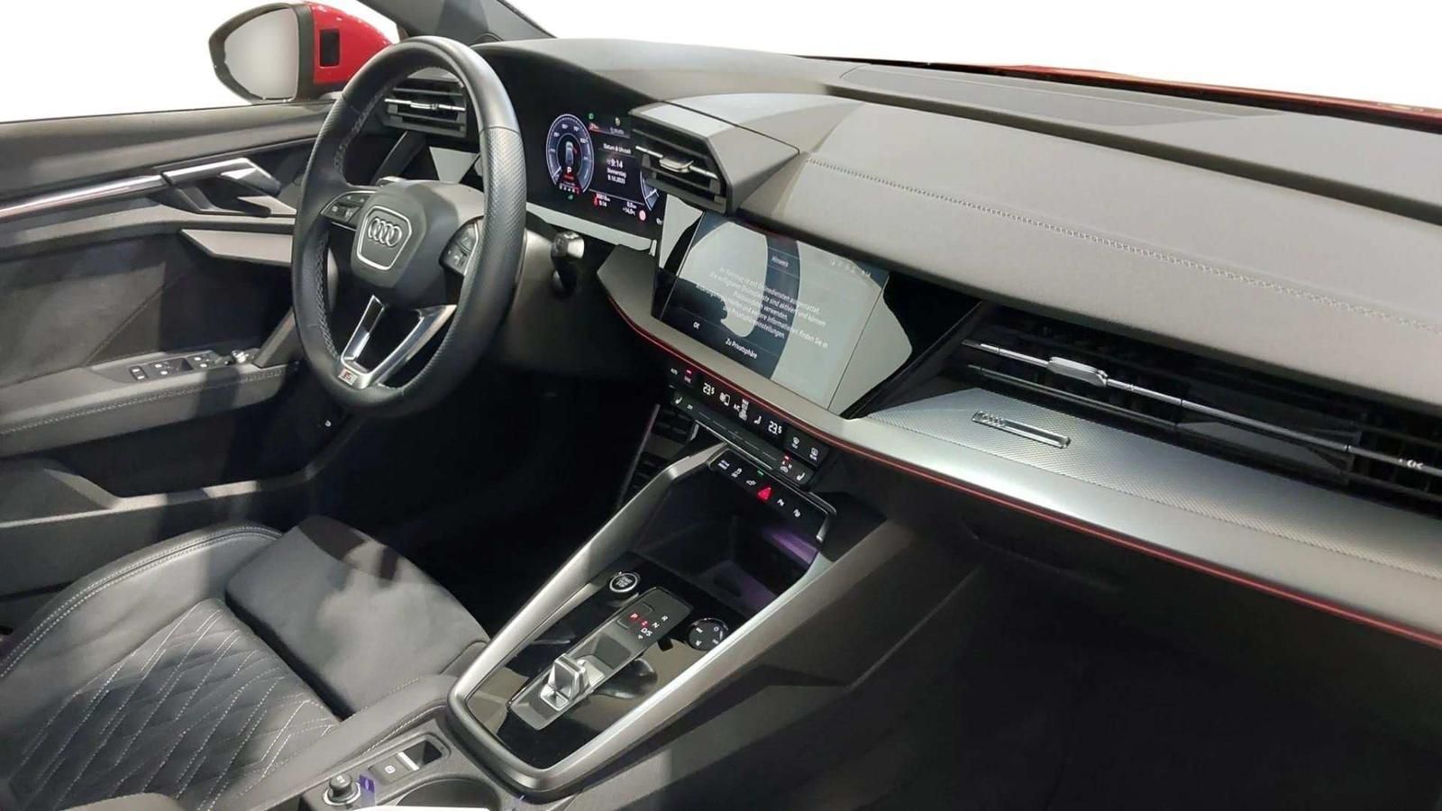 Audi A3 SPORTBACK 40TFSie 2x S LINE BLACK/ACC/KAMERA