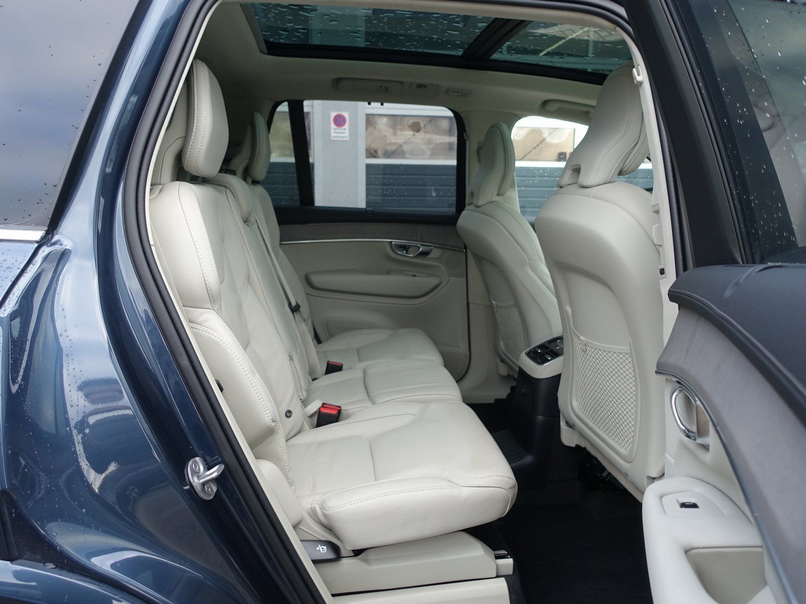 Volvo XC90 Ultra T8 AWD/B&W/FourC/AHK/Pano/360°/HeadUP