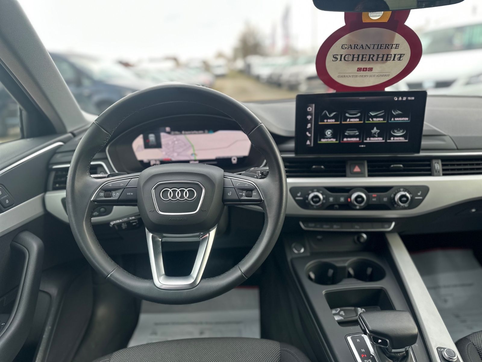 Audi A4 Avant 40 TFSI quattro S line - Samsaru's Car Outlet
