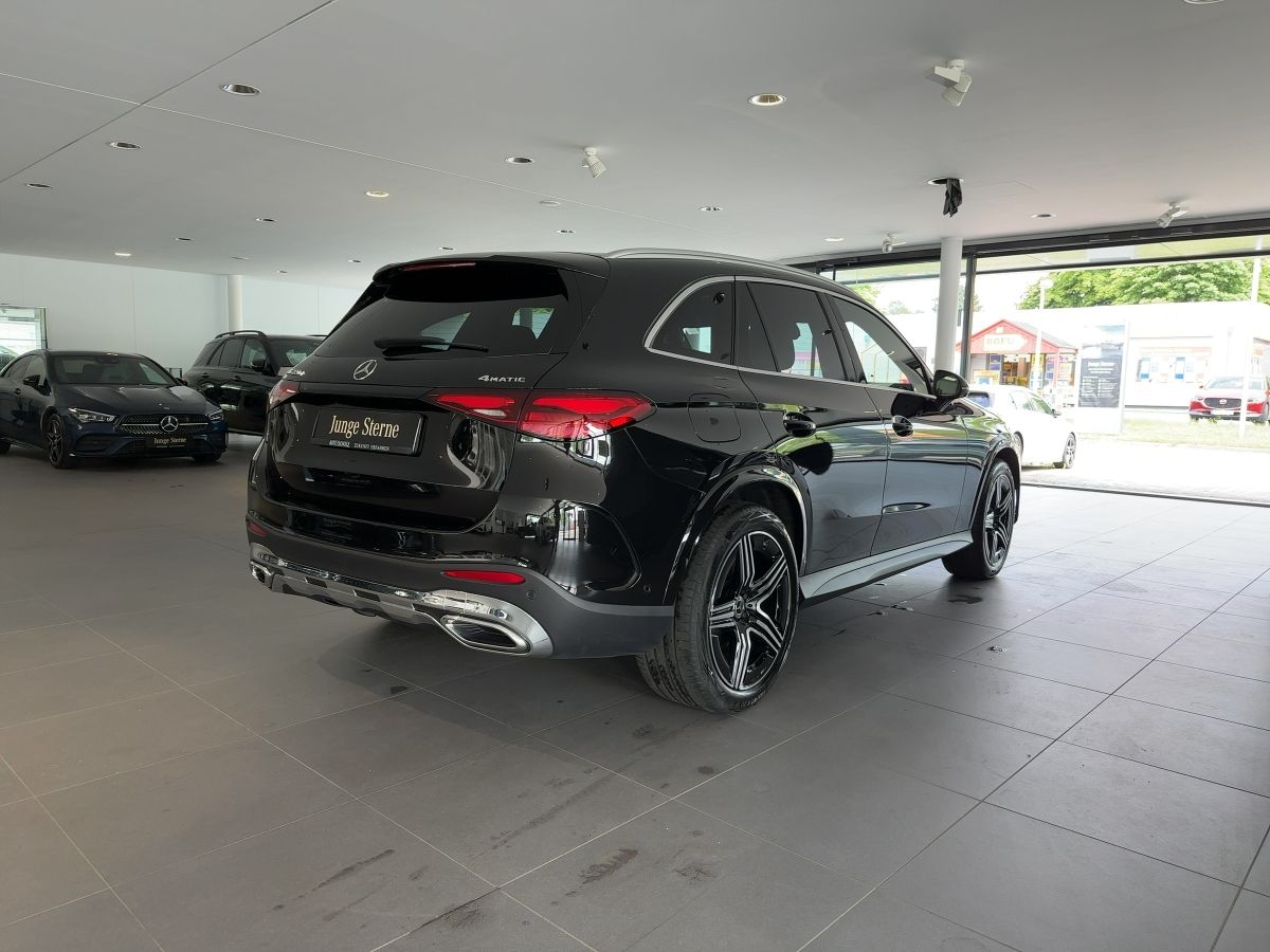Mercedes-Benz GLC 220 d 4M AMG ADV. PLUS+AHK+PANO+360°+DISTR++