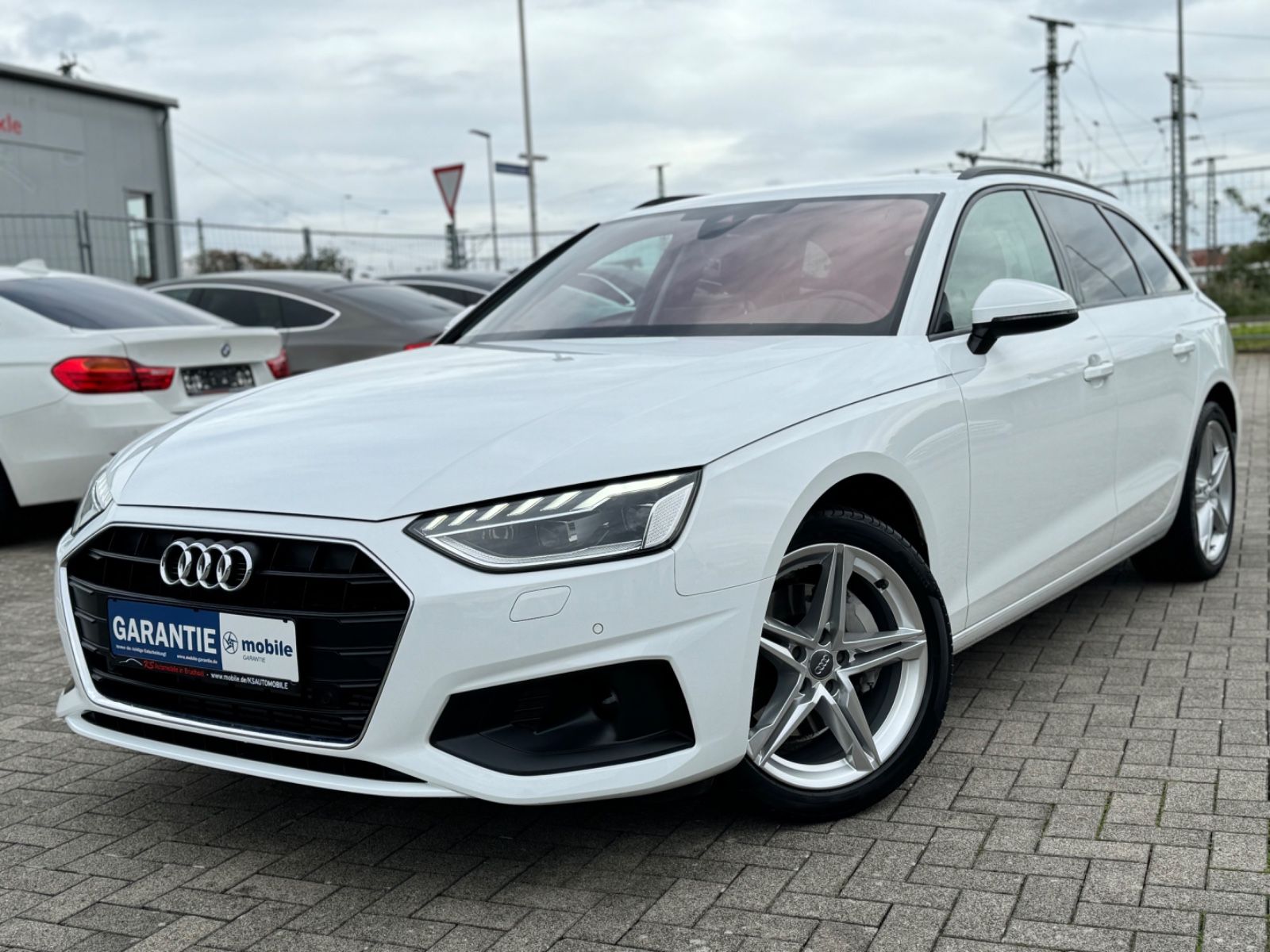 Audi A4 40 TFSI - Samsaru's Car Outlet
