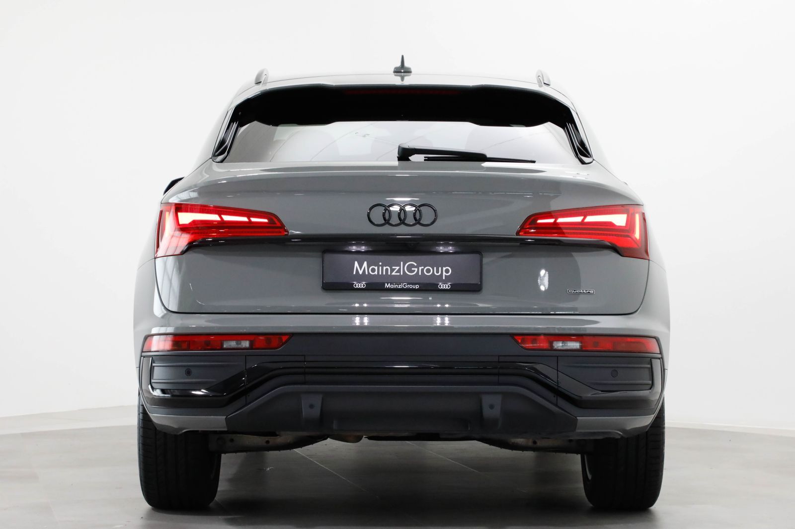 Audi Q5 Sportback 40 TDI quattro S tronic S line AHK