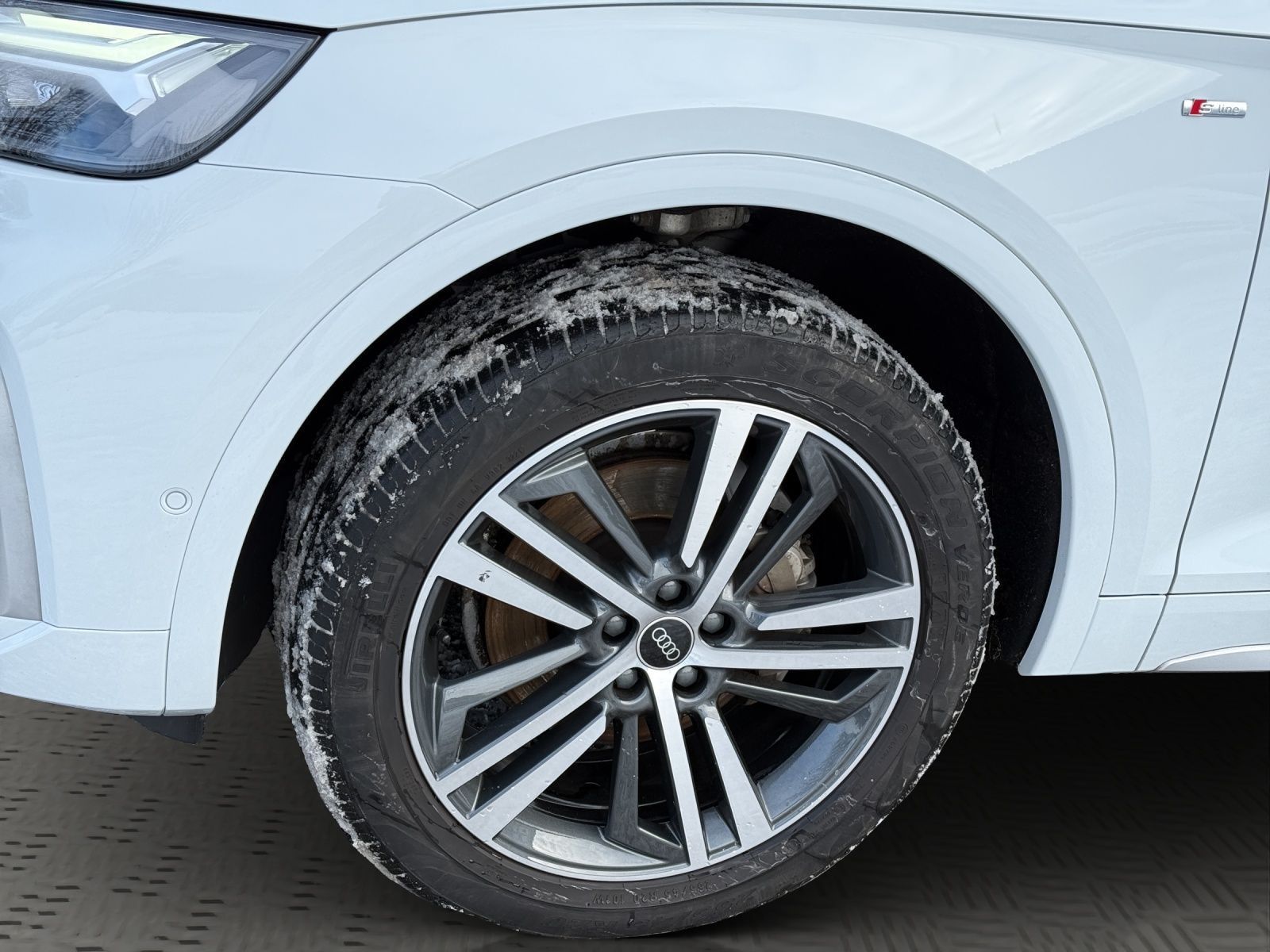 Audi Q5 40 TDI qu. S tronic S line AHK+NAVI+PANO+ACC