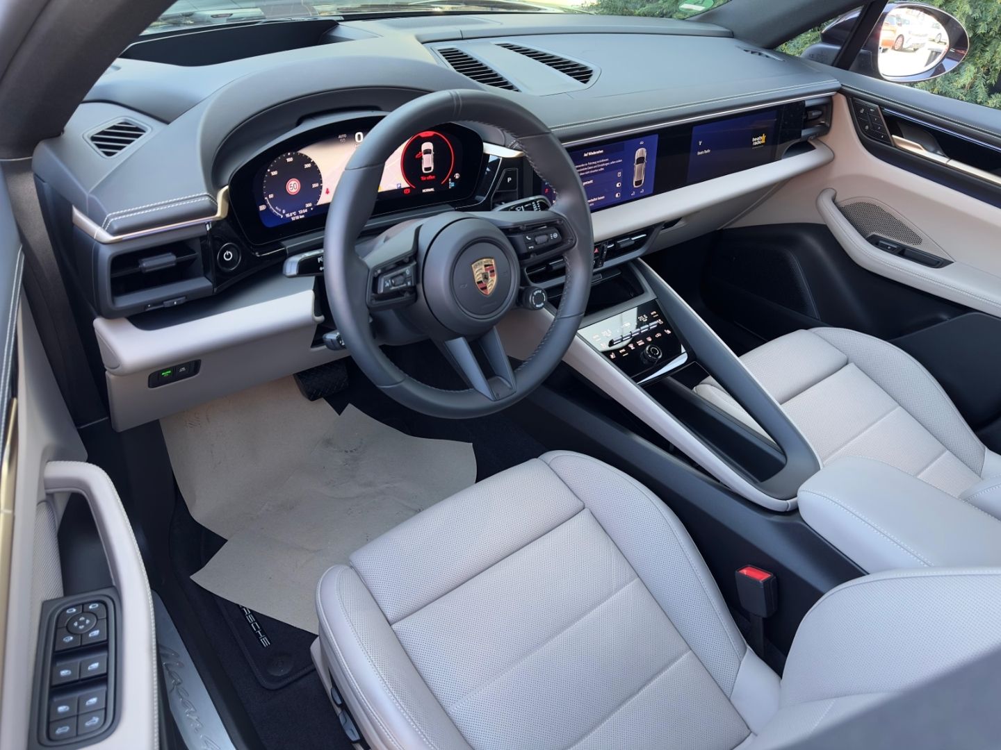 Porsche Macan 4 HUD KLIMASITZE PANO MATRIX BOSE KEYLESS