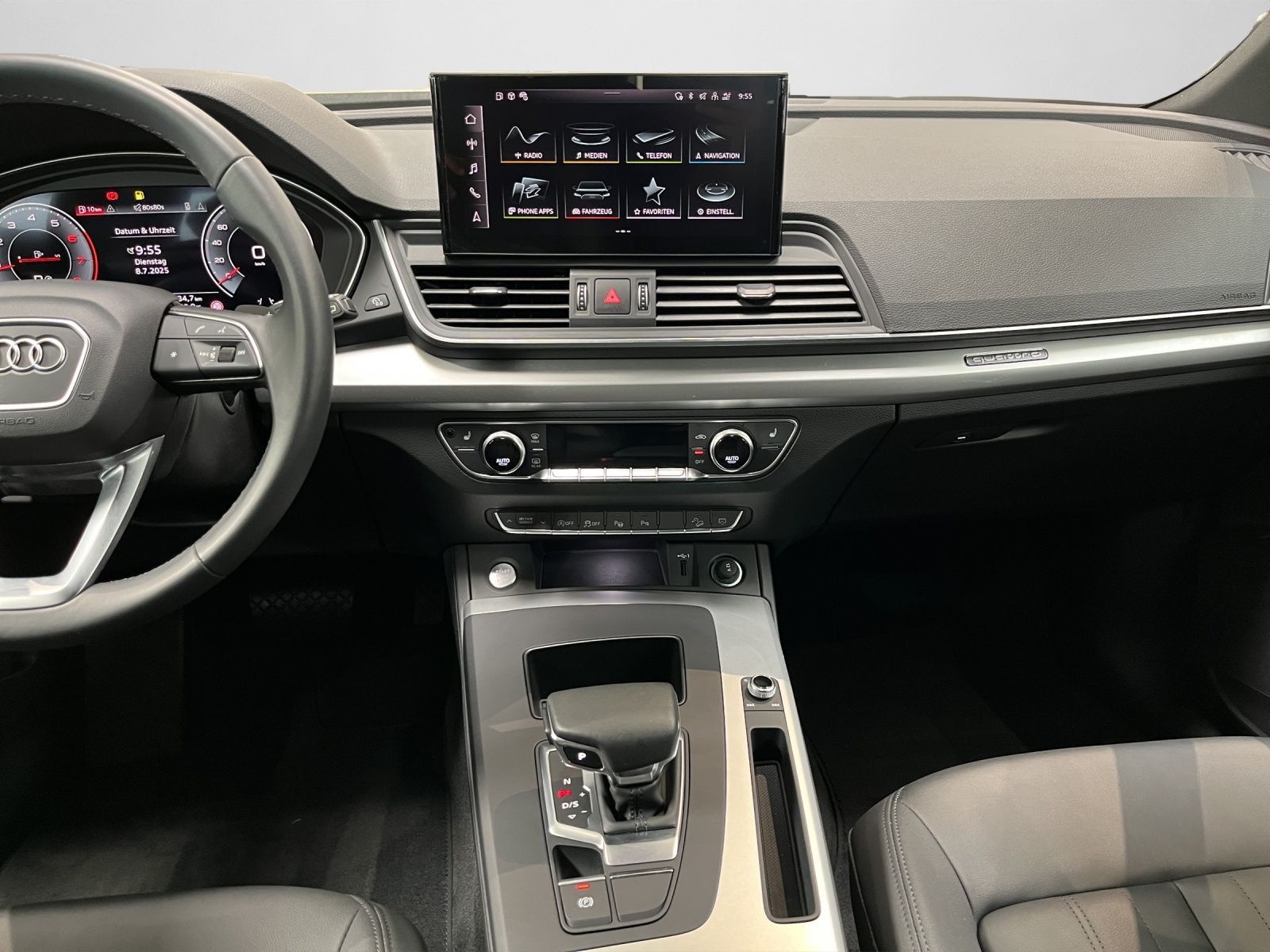 Audi Q5 advanced 40 TFSI quattro - Samsaru's Car Outlet