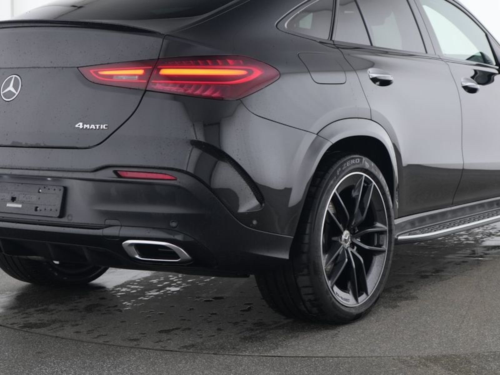 Mercedes-Benz GLE 450 AMG d 4M Coupe Premium*HUD*Distronic*Pan