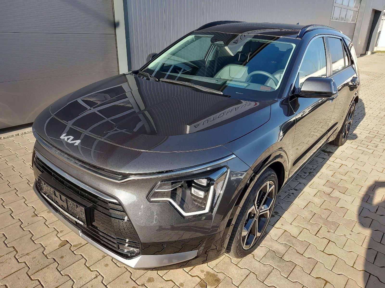 Kia Niro Spirit 1.6 HEV - Samsaru's Car Outlet