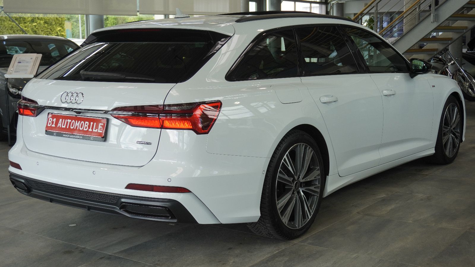 Audi A6 Avant 55 TFSI sport S-Line - Samsaru's Car Outlet