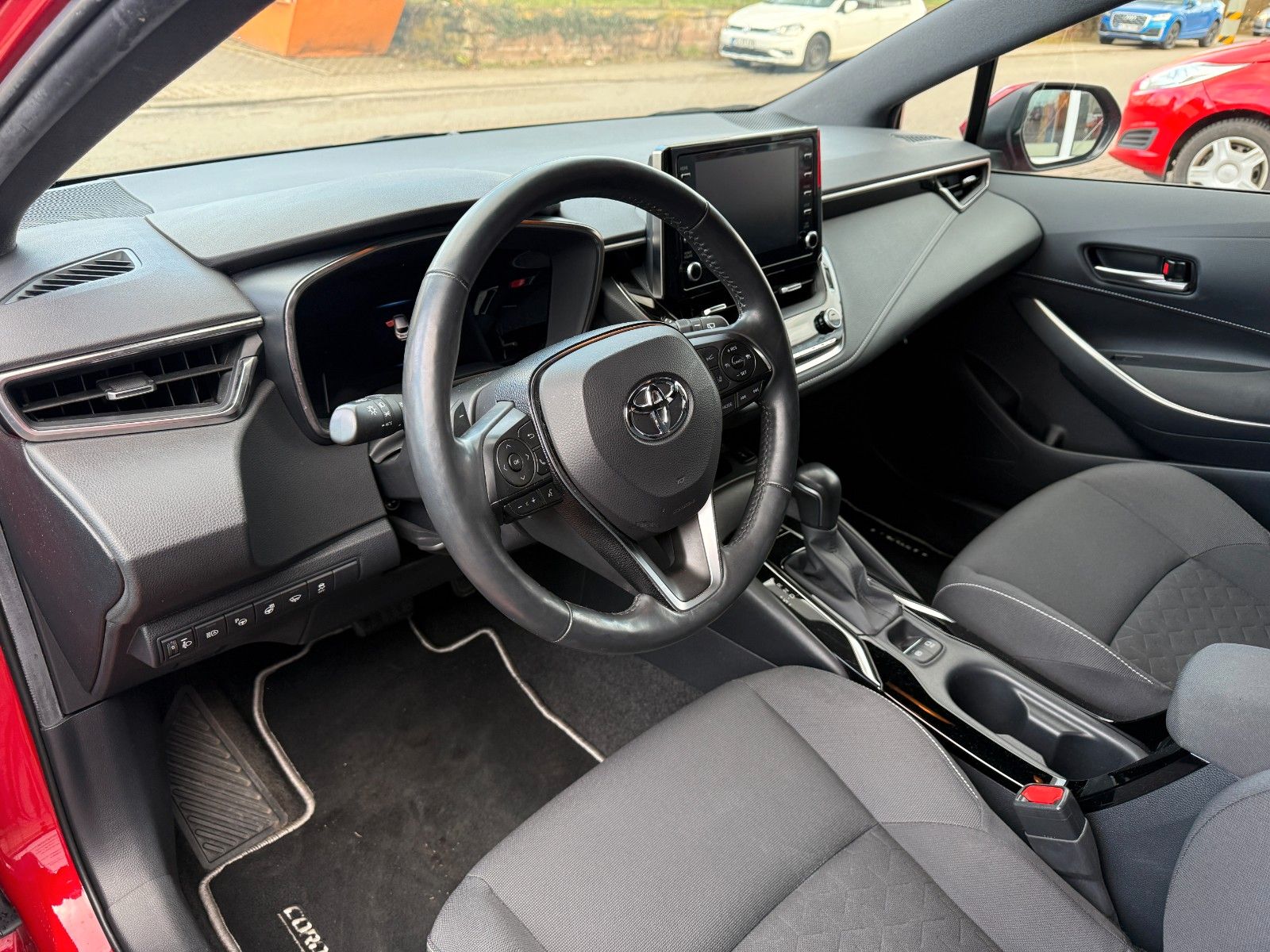 Toyota Corolla Hybrid - Samsaru's Car Outlet