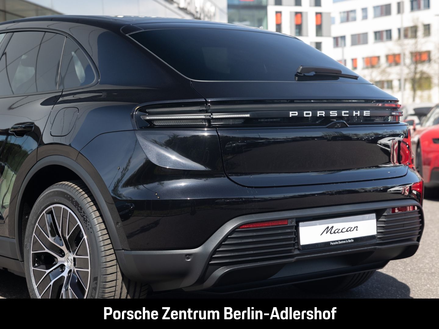 Porsche Macan 4 BOSE Panoramadach LED-Matrix