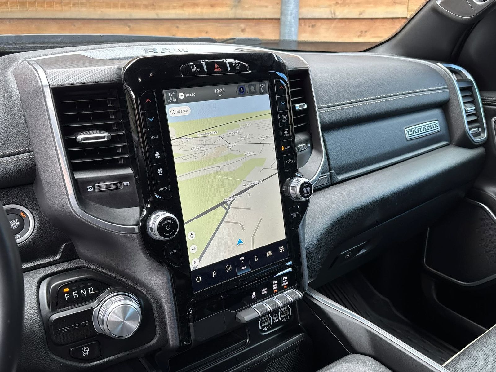 Dodge RAM 1500 Laramie Night Rambox 360° Alpine LPG