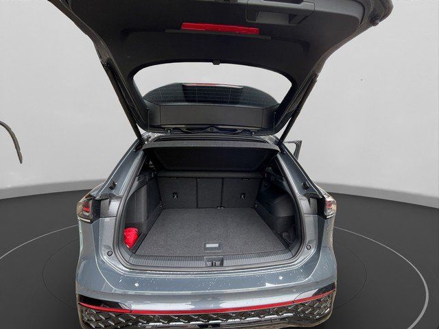 Volkswagen Tiguan 1.5 eHybrid DSG R-Line *HUD*AHK*PANO*SZH*