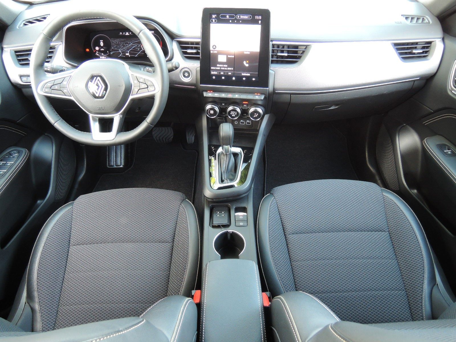 Renault Arkana Mild Hybrid - Samsaru's Car Outlet
