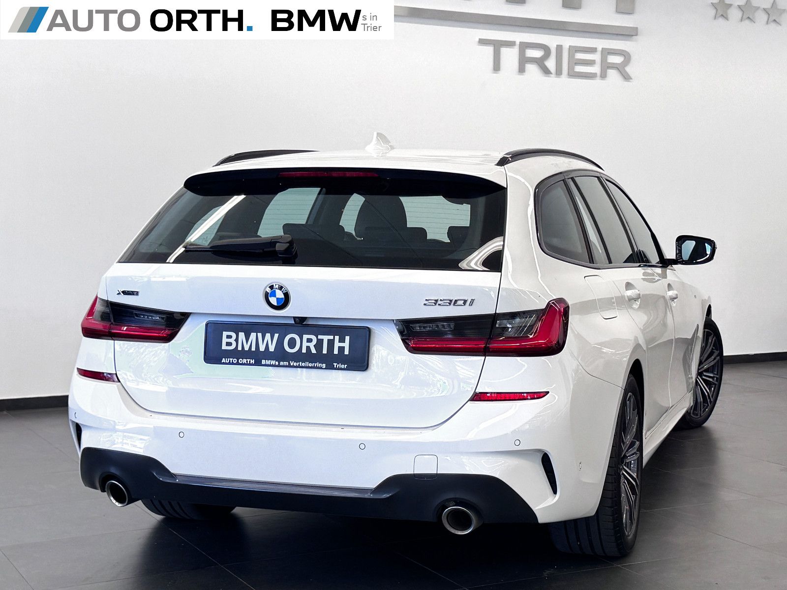 BMW 330i xDrive Touring M-Sport - Samsaru's Car Outlet