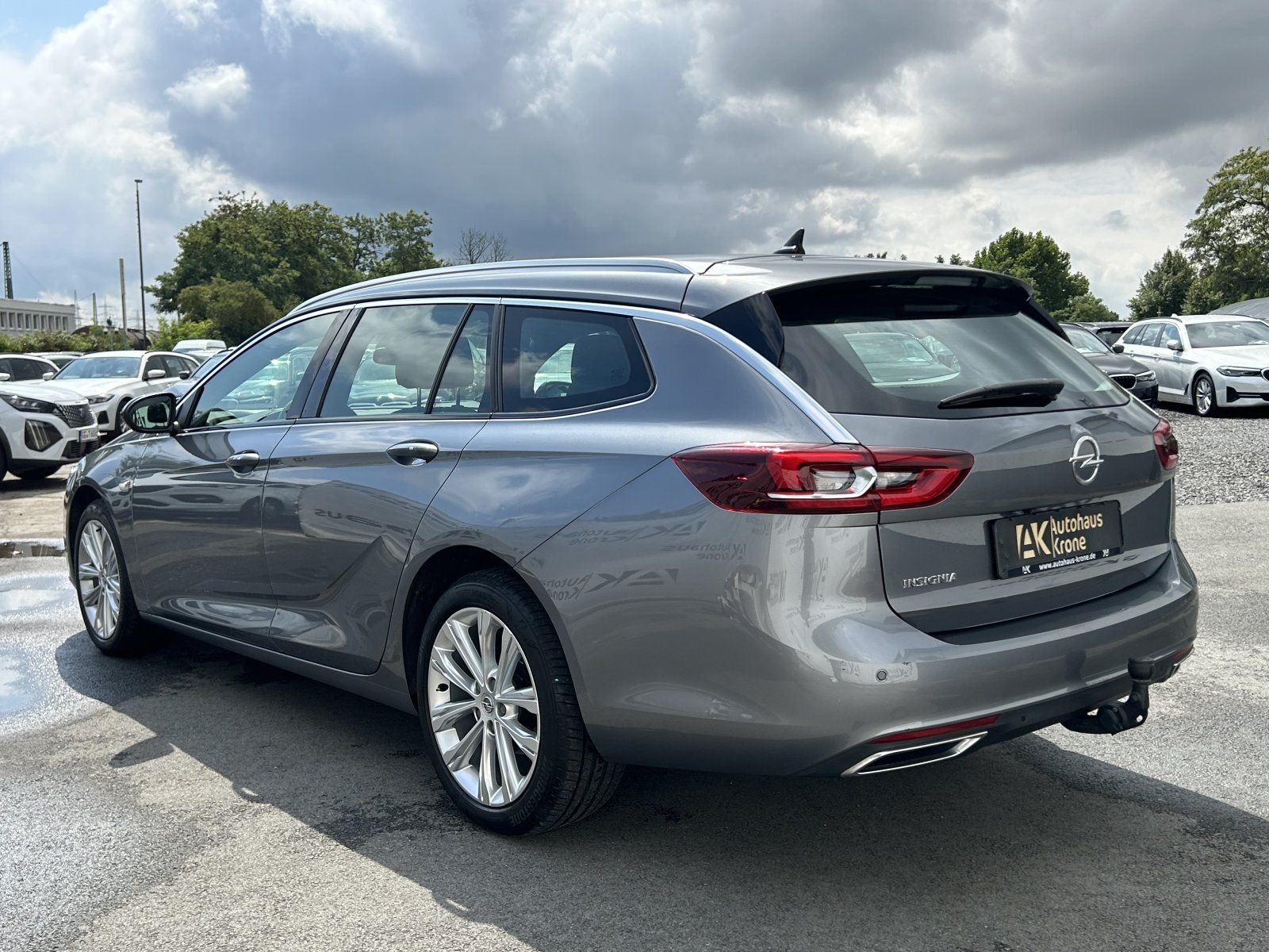 Opel Insignia 2.0 CDTI Business - Samsaru's Car Outlet