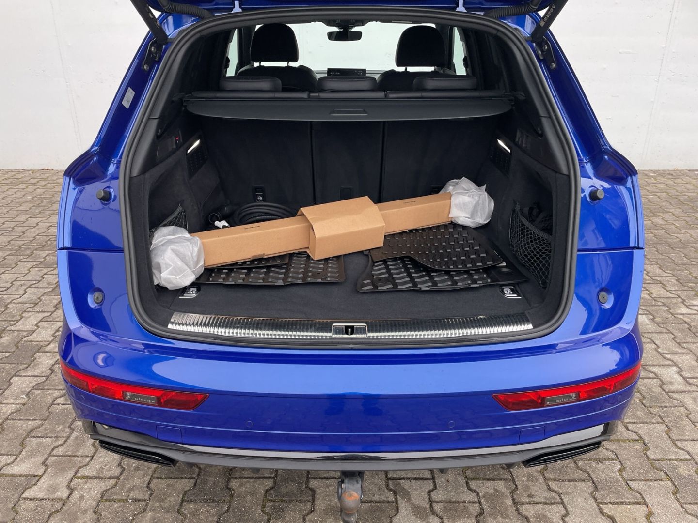 Audi Q5 55 TFSI e quattro S line AHK/HUD/Matrix/Navi/