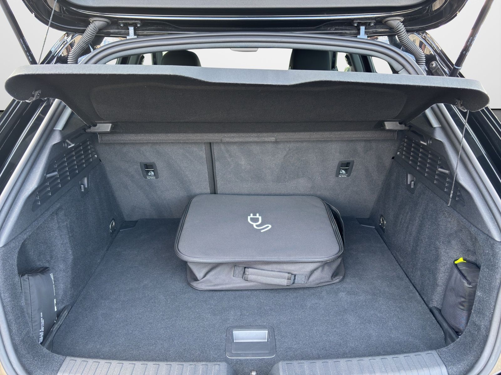 Audi A3 Sportback 40 TFSI e S tronic advanced  LED PD