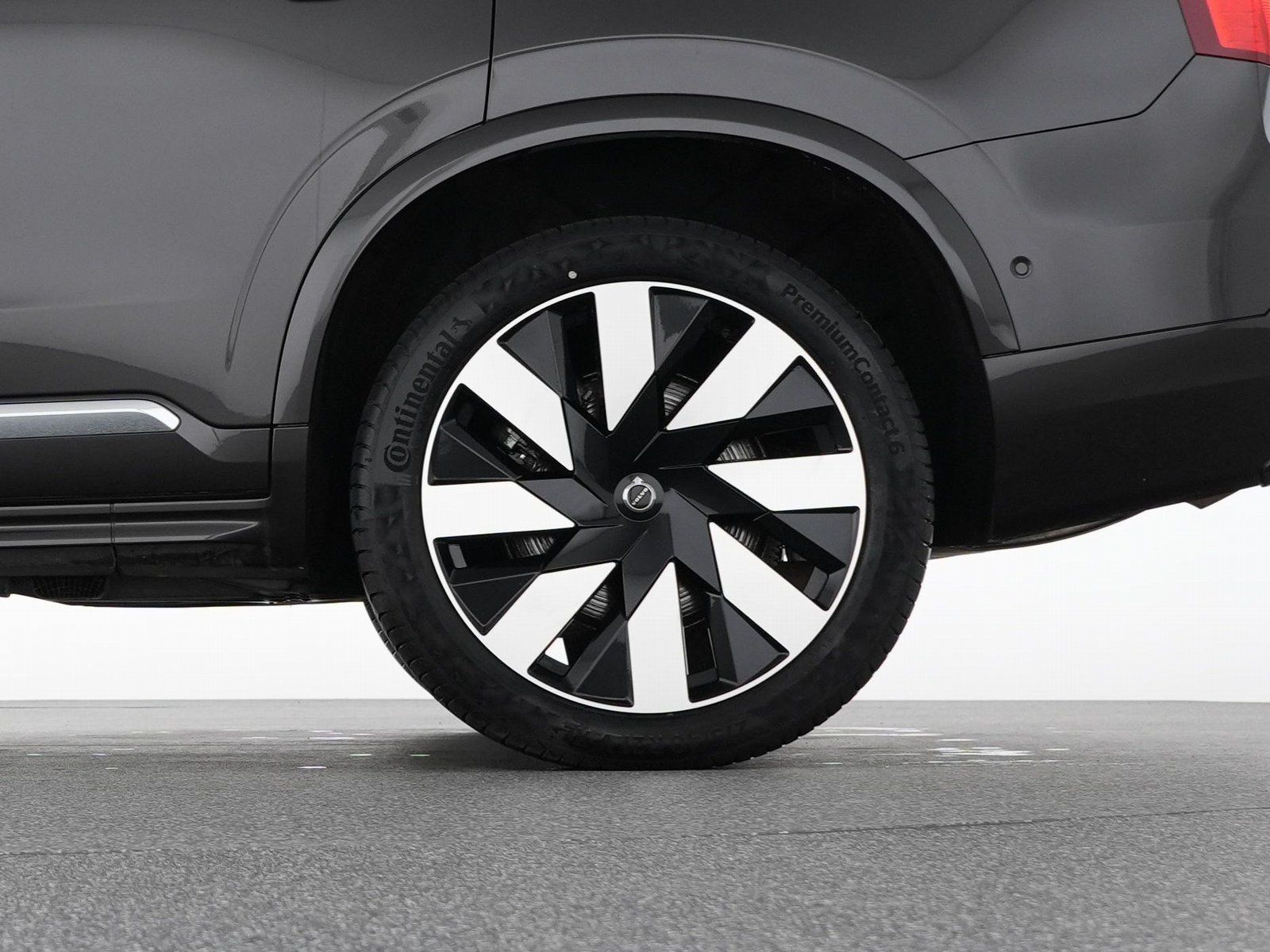 Volvo XC90 T8 Recharge AWD Plus Bright 21"+PANO+360°