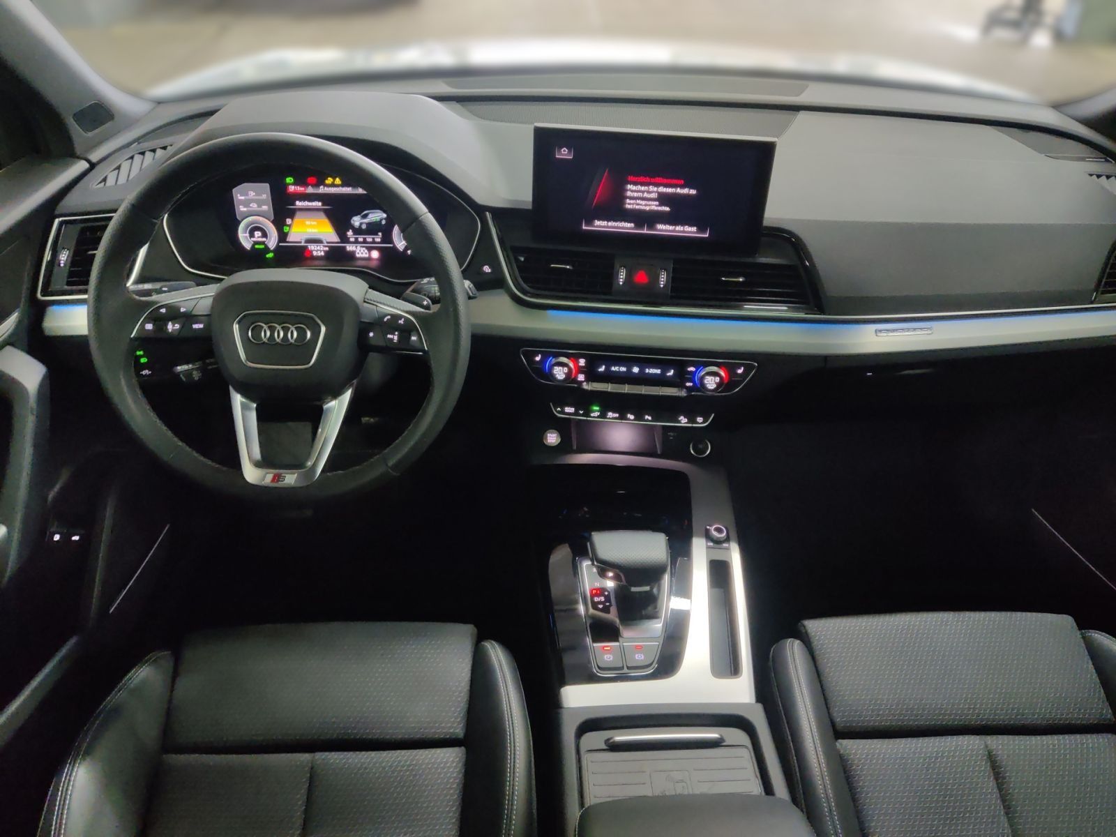 Audi Q5 Sportback s-line 55 TFSe quattro - Samsaru's Car Outlet