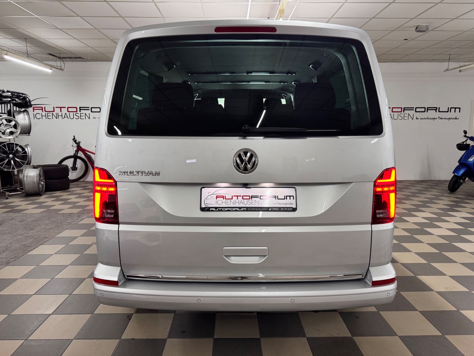 Volkswagen T6.1 Multivan 2.0 TDI DSG - Samsaru's Car Outlet