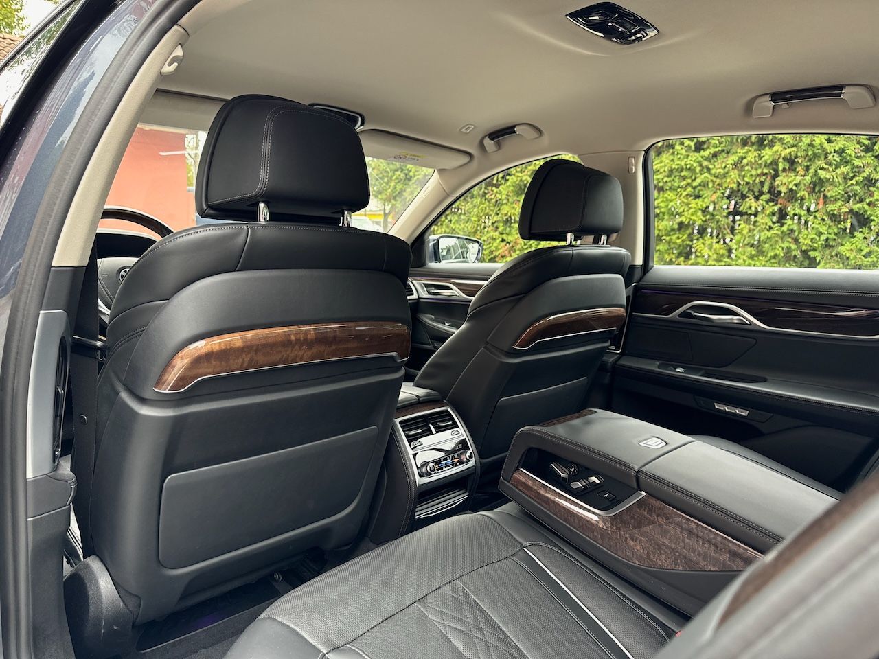 BMW 750i xDrive Individual *Laser*Belüftung*Standhei