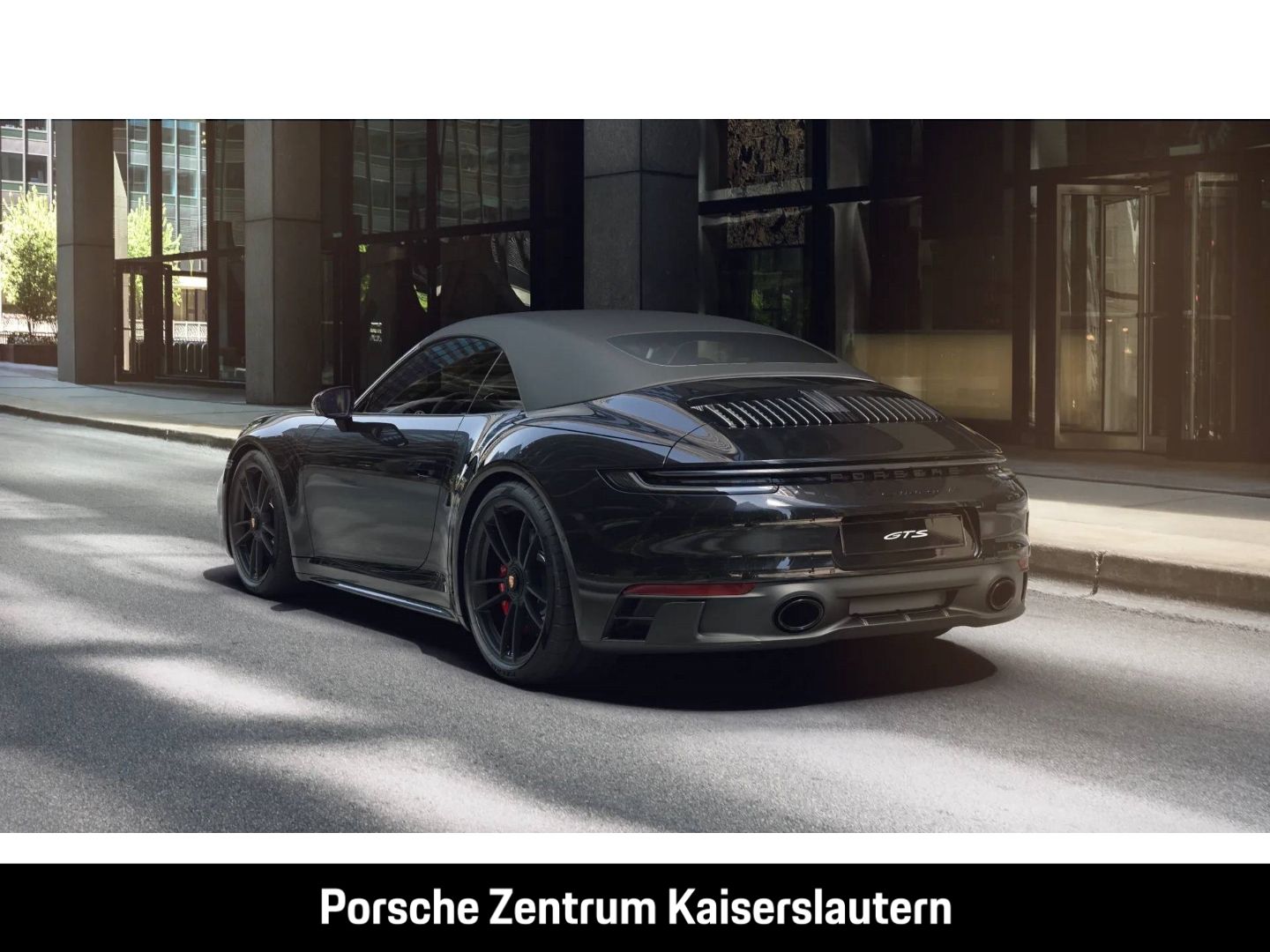 Porsche 992 911 Carrera 4 GTS Cabrio Burmester InnoDrive
