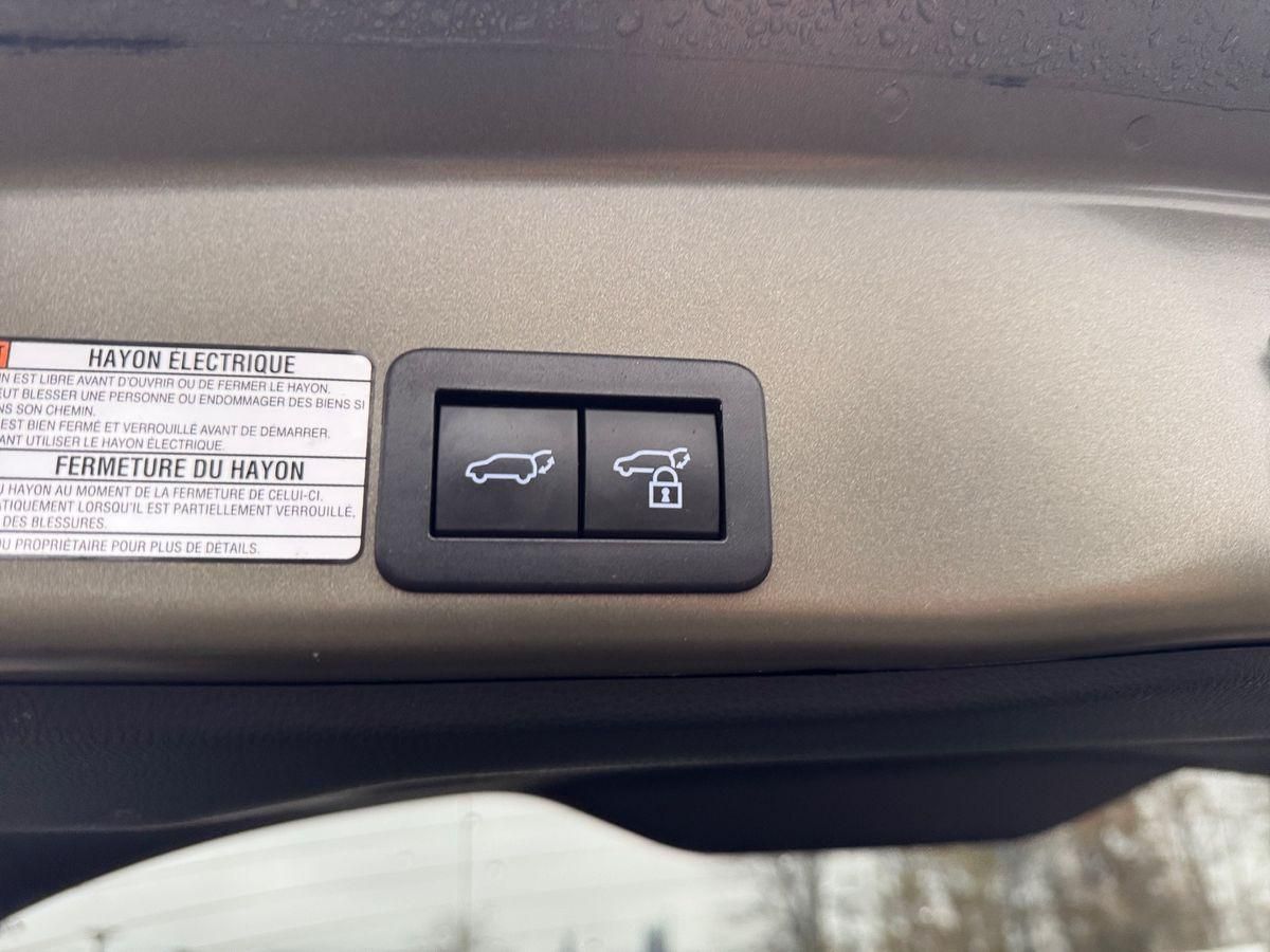 Toyota Yaris Cross 1.5 Hybrid VVT-I AWD-i Adventure