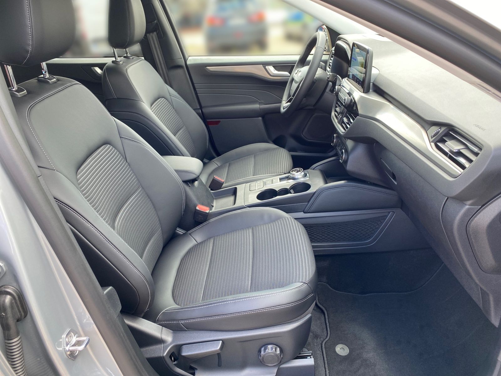 Ford Kuga Titanium X 2.5 PHEV - Samsaru's Car Outlet