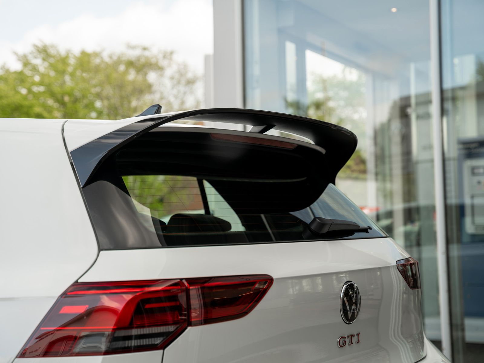 Volkswagen Golf GTI Clubsport 2.0 TSI DSG - Samsaru's Car Outlet