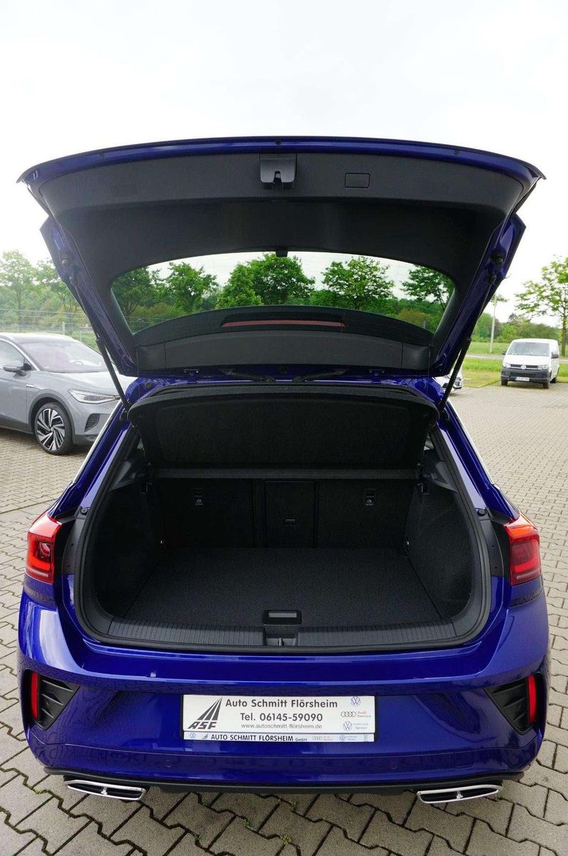 Volkswagen T-Roc R-Line - Samsaru's Car Outlet